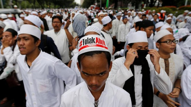 Meski berpotensi mengganggu bisnis, Apindo meminta para pelaku usaha untuk tak khawatir dan melanjutkan aktivitas bisnisnya dengan tenang.