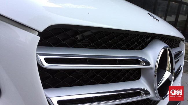 SUV premium berjaya di 2016, nahkan mengalahkan jenis mobil seperti sedan, hatchback, MPV. Intensitas kota yang makin padat dan bencana jadi salah satu alasan.