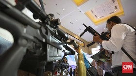 Pindad Rampung Garap 25 Ribu Senjata untuk Latihan Komcad