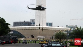 Istana Dikawal Empat Helikopter TNI Saat Demo 4 November