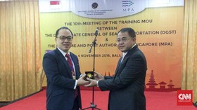 RI-Singapura Kerja Sama Tingkatkan Keselamatan Pelayaran