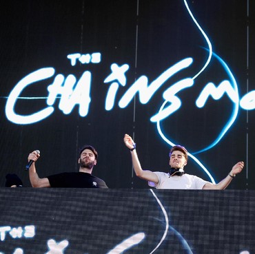 Konser Drive-in The Chainsmokers Tuai Kritik, Lo Kenapa?