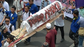 Tak Akan Mundur, Ahok Lebih Rela Dipenjara