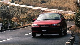 Hasil Mengejutkan Tes Tabrakan Corolla 98 Vs Corolla 2015