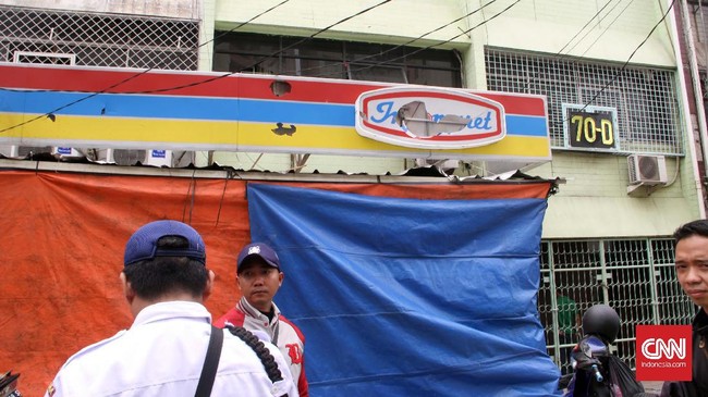 Sampai saat ini, polisi telah menetapkan 14 orang menjadi tersangka terkait kerusuhan di Penjaringan. Mereka rata-rata berusia 15 hingga 22 tahun.