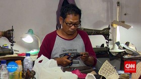 Bisnis Sepatu dan Pernak-pernik Cantik