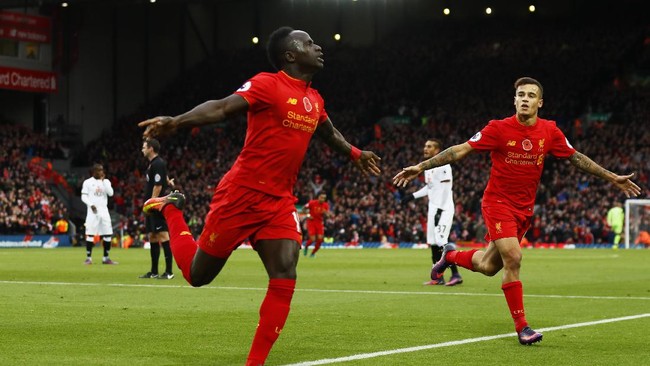 Setelah menelan pil pahit disingkirkan Wolverhampton Wanderers di Piala FA, kini para pendukung Liverpool menyambut kepulangan Sadio Mane dari Gabon.
