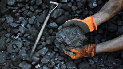 img-title Laba Golden Energy Mines Meroket 1.605 Persen Tahun Lalu