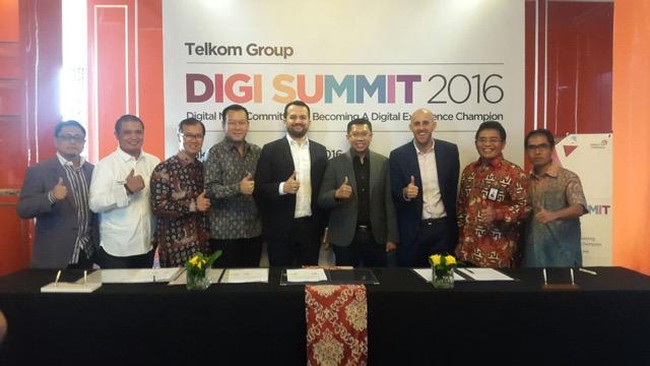PT Telkomsel menggandeng PT Adskom Indonesia untuk mengembangkan layanan iklan digital. Khususnya bagi 75 juta pelanggan anak usaha Telkom tersebut.