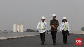 Rini Tarik Utang Rp14 T dari China untuk Kereta Cepat