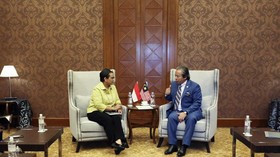 Menteri Retno Temui Menlu Malaysia Bahas Penculikan Dua WNI