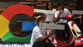 Google Perkenalkan Aplikasi Pemandu Wisata Digital