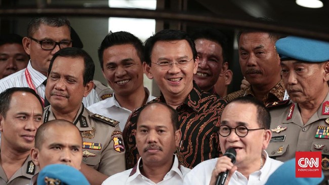 Polri masih mendiskusikan metode gelar perkara terbuka untuk kasus Ahok. Mereka ingin melaksanakan perintah Presiden Jokowi secara detail.