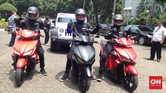 Dengan munculnya produk motor listrik Gesits, sudah seharusnya pemerintah melakukan kajian untuk mengeluarkan kebijakan kendaraan listrik.