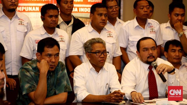 Buni Yani dan penasihat hukumnya Aldwin Rahadian berharap agar hakim objektif dalam melihat fakta persidangan saat memutuskan praperadilan.