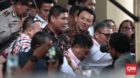 Seratus Pengacara Diklaim Dampingi Ahok Hadapi Proses Hukum