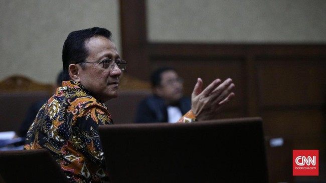 Hukuman eks Ketua DPD Irman Gusman didiskon menjadi 3 tahun penjara, dari yang sebelumnya 4,5 tahun, dalam upaya PK terkait kasus suap impor gula.