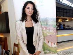 Rebecca Reijman Nyaman di Musik Meski Sempat Nyemplung Berakting
