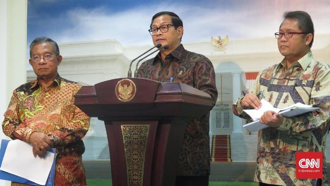 Dengan adanya peta jalan ini akan ada aktivitas yang fungsinya nanti mendorong, memfasilitasi, dan memberi dukungan kepada pelaku e-commerce.