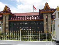 Kejati Tetapkan Plt Kadis PUPR Tersangka Penyebab Robohnya Turap di Riau
