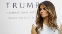 Melania Trump Kena Nyinyir Netizen Karena Stiletto 10 Senti