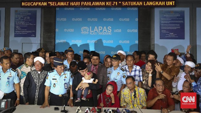 Antasari Azhar menggebu-gebu memperjuangkan kasusnya sebelum memiliki cucu. Setelah jadi kakek, Antasari mengaku semua telah dia ikhlaskan.