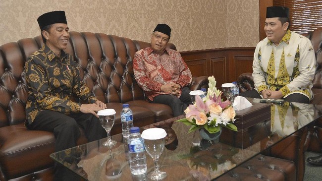 PBNU mengatakan tantangan utama Joko Widodo di masa pemerintahan selanjutnya adalah menangkal paham radikalisme dan terorisme yang sudah sangat bahaya.