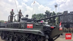 Wira-wiri Jokowi Usai Aksi Anti Ahok