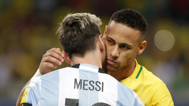 Bintang Barcelona, Lionel Messi, mengatakan bakal sangat mengerikan jika Neymar benar-benar pindah ke klub rival Blaugrana, Real Madrid.