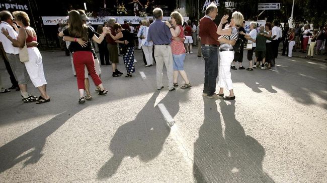World Happiness Report (WHR) kembali dirilis. Dalam daftar tersebut, Finlandia kembali menjadi negara paling bahagia di dunia.