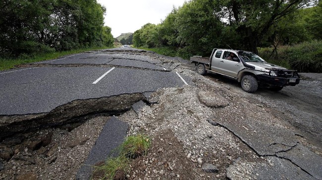 Kedutaan Besar RI di Wellington memaparkan tidak ada WNI yang menjadi korban gempa sebesar 7,8 skala Ritcher (SR) yang mengguncang Selandia Baru, Senin (14/11).