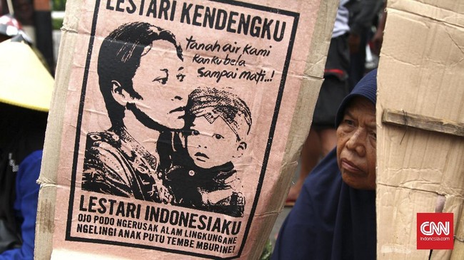 Besok, Selasa (17/1), merupakan tenggat akhir Gubernur Jawa Tengah Ganjar Pranowo menyikapi putusan MA soal pencabutan izin lingkungan pabrik semen di Rembang.