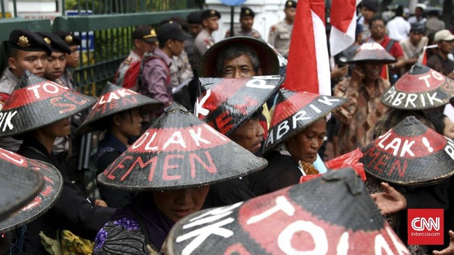 Kajian Lingkungan Hidup Strategis (KLHS) di Pegunungan Kendeng Utara akan mengungkap kawasan karst yang boleh ditambang dan yang tidak boleh.