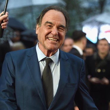 Sutradara Pemenang Oscar Oliver Stone Bagikan Kisah Hidupnya di Mola TV