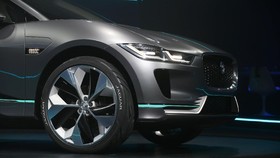 Jaguar Bawa I-Pace Jika Regulasi Mendukung