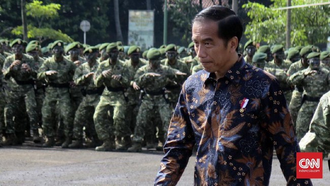 Satu jam sebelum Ahok ditetapkan menjadi tersangka. Presiden Jokowi dengan tegas mengatakan tak akan ada demo lanjutan pascademo 4 November lalu.