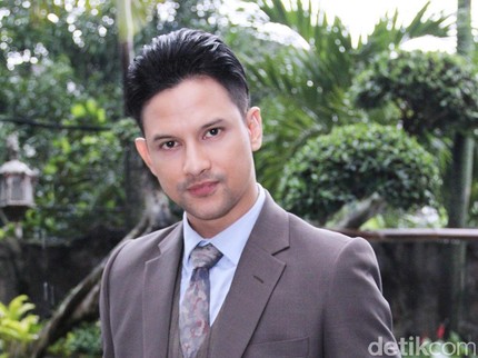 Jawab Isu Selingkuh, Lucky Perdana Akui Sudah Nikah dengan Lidi Brugman