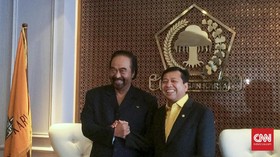 Usai Bahas Ahok di Istana, Novanto Disambangi Surya Paloh