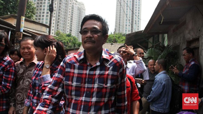 Polisi telah melakukan pelimpahan tahap dua atas perkara pengadangan kampanye Djarot. Tersangka yang berprofesi sebagai tukang bubur itu siap disidang.