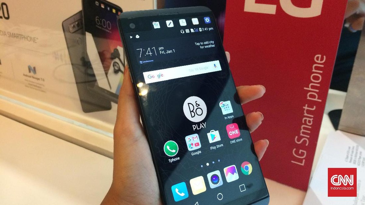 LG V20, Ponsel 'Dua Layar' dengan Android Nougat 7.0