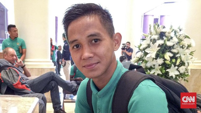 Mantan bek kiri Timnas Indonesia di Piala AFF 2016 Abdul Rahman memilih PBFC demi tidak terlalu jauh dari kota tempat ibunya tinggal.