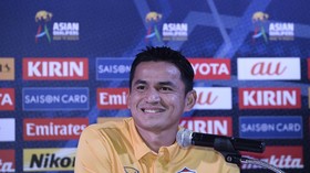 Persib Bandung Ragu untuk Rekrut Kiatisuk Senamuang