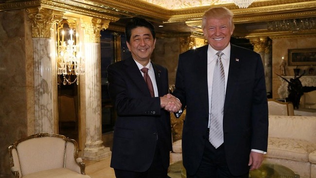 PM Jepang, Shinzo Abe, menyatakan blok perdagangan bebas Trans-Pasifik (TPP) tidak akan berarti dan tidak akan berjalan tanpa partisipasi dari AS.