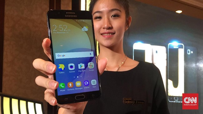 Duo Galaxy J7 Prime dan J5 Prime dirilis Samsung yang menyasar segmen menengah dengan harga kurang dari Rp4 juta.