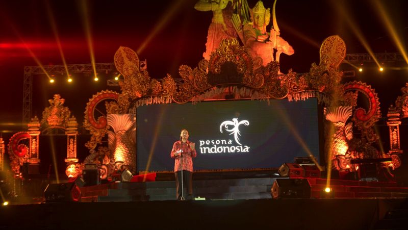 Menteri Pariwisata Arief Yahya hadir membuka Nusa Dua Fiesta 2016 di Peninsulla, Nusa Gede, Nusa Dua, Bali, Rabu (16/11/2016).