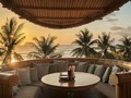 'Beach Club' Rumah Bambu di Seberang Samudera Hindia