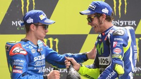 Pertemanan Rossi-Vinales Diprediksi Bertahan Enam Bulan