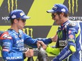 Rossi Ajarkan Senyuman Kekalahan pada Vinales