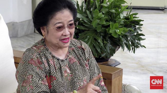 Megawati Perintahkan Kader Kawal Perolehan Suara Megawati sudah memerintahkan kepada seluruh kader saksi partai untuk benar-benar mengawal suara rakyat kalau sekiranya harus masuk putaran dua pilkada DKI.