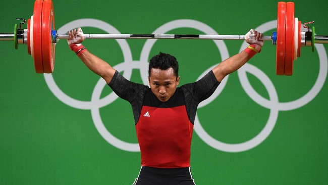 Lifter Indonesia Triyatno bercerita tentang pengalaman karier di angkat besi, termasuk saat meraih medali perunggu dan perak Olimpiade.